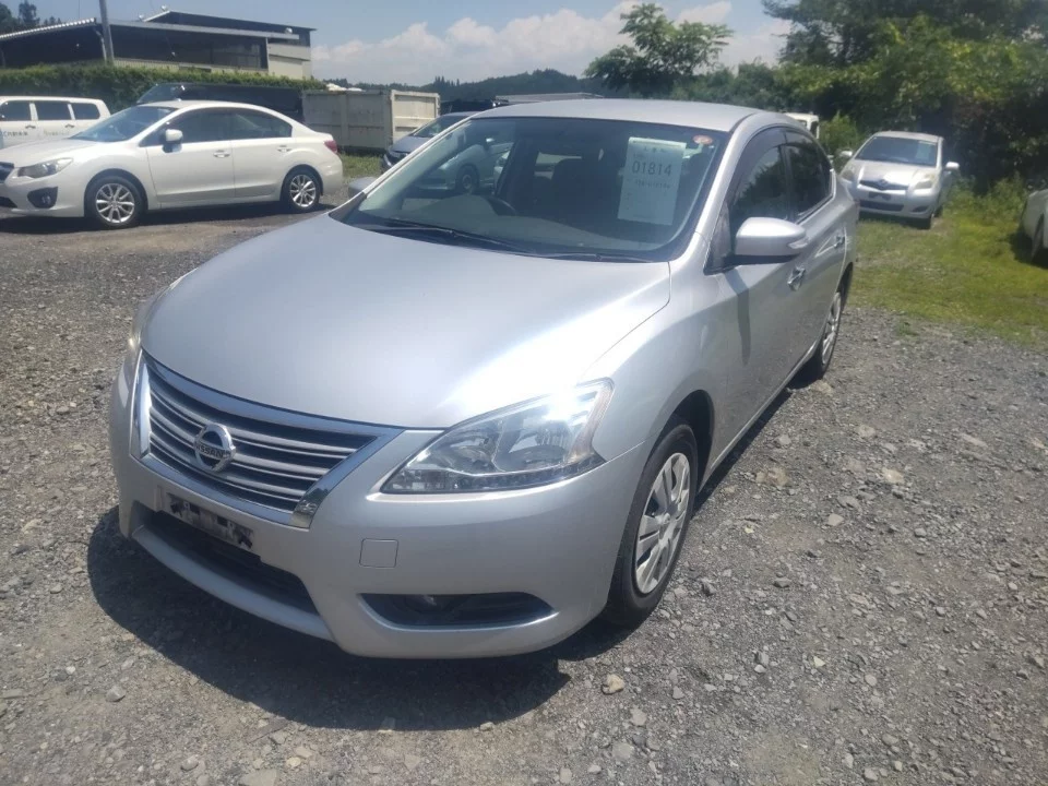 Nissan BLUEBIRD SYLPHY TB17 2018